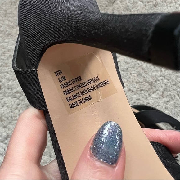 Carmen Marc Valvo Luxe Black "Teri" Mesh Sling Back Pointed Toe Pumps Size 8.5 - Picture 8 of 10